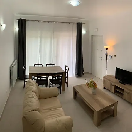 Apartment Appartamento Nuovo *