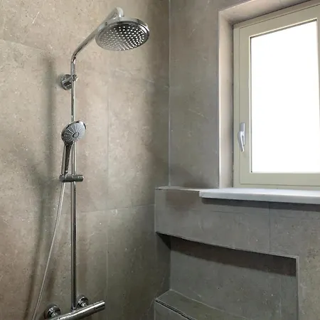 Appartamento Nuovo Apartment *