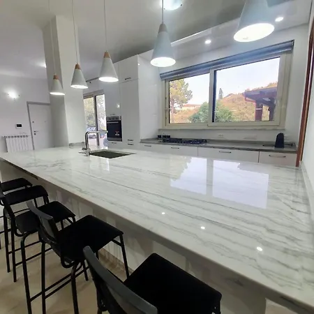 Appartamento Nuovo Apartment *